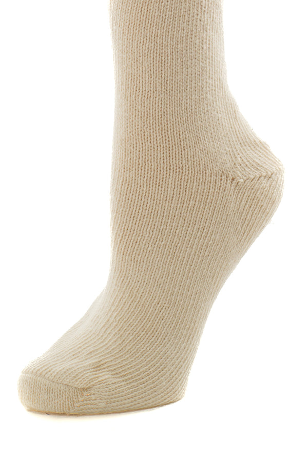 Delp Stockings, Seamed Heavyweight Cotton Stockings. Cream color side detail view. 