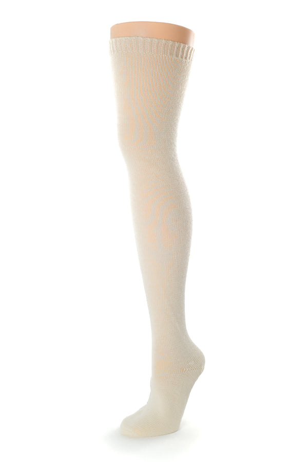 Delp Stockings, Seamed Heavyweight Wool Stockings. Cream color side view. 
